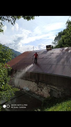 Chantier de peinture à Queige